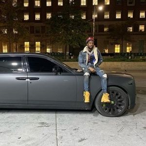 Meet your Posher, Marquez